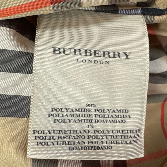 Beige and Red Checkered Jacket - Picture 4 of 8